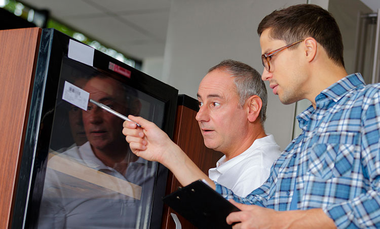 Ремонт холодильников для вина Аско на дому в Москве